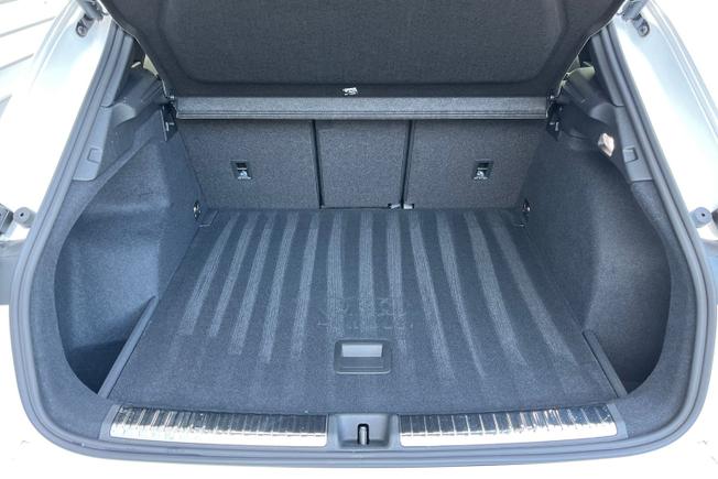 AUDI Q3 Photo 12