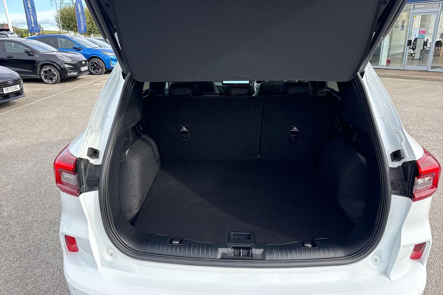 Ford KUGA Photo 20