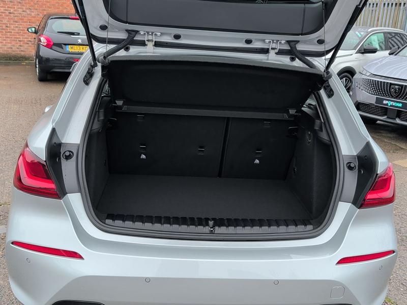 Used BMW 1 Series YG20AEF 18