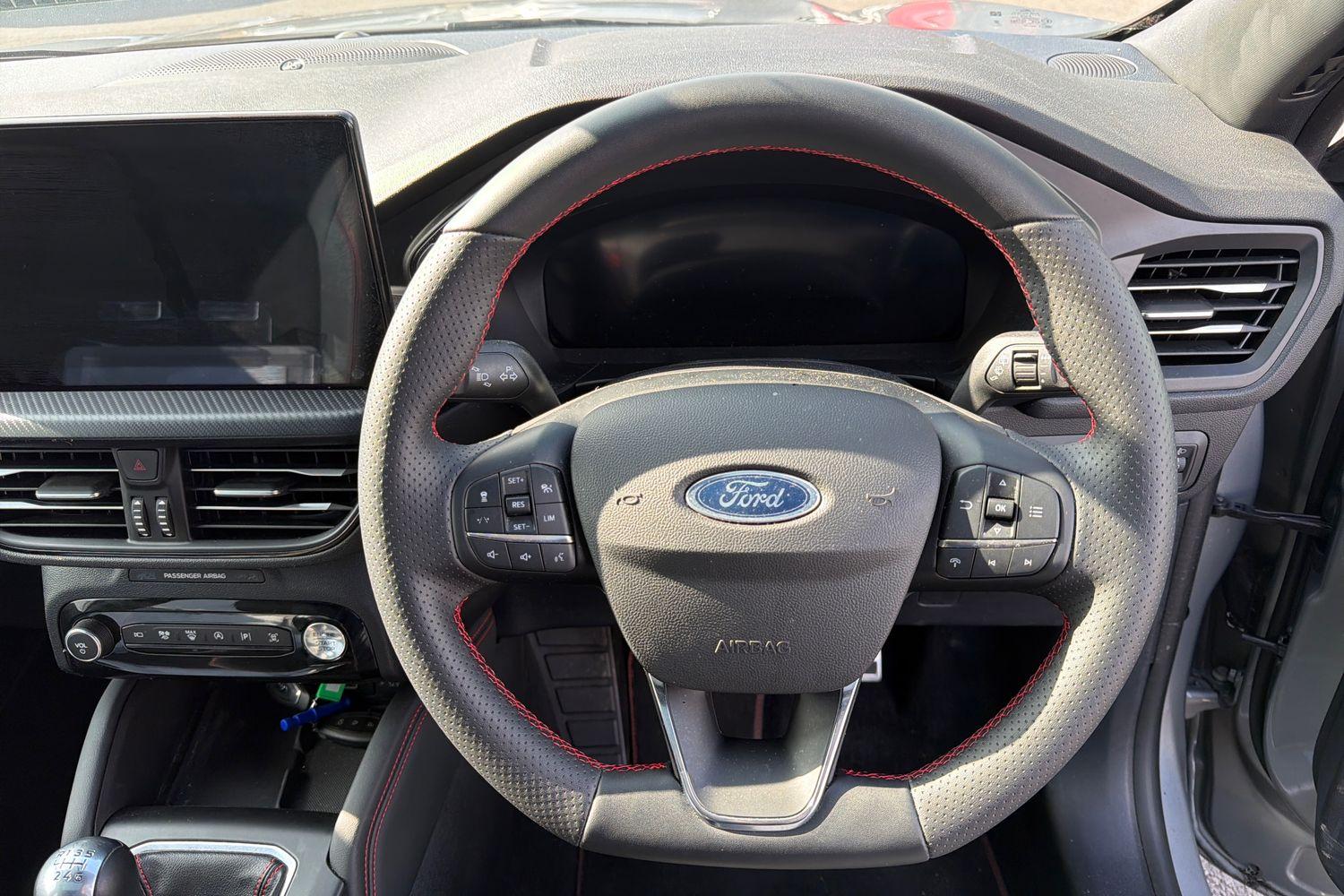 Ford KUGA Photo 11