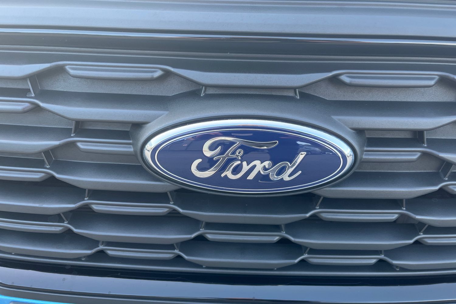Ford TRANSIT CONNECT Photo 24