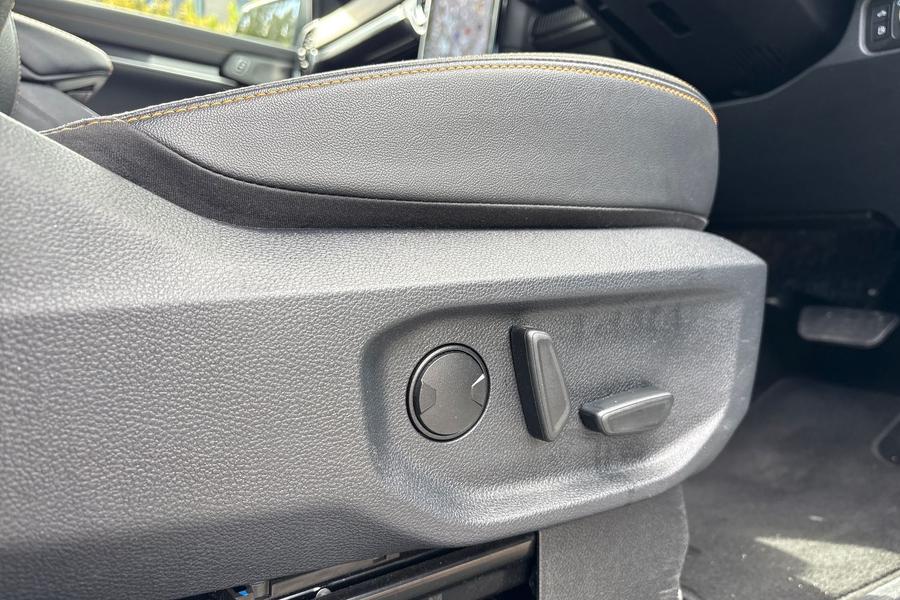 Ford RANGER Photo autoimg-e3ffb012c75adee4699603a5b3f32aa02db6f8ff.jpg