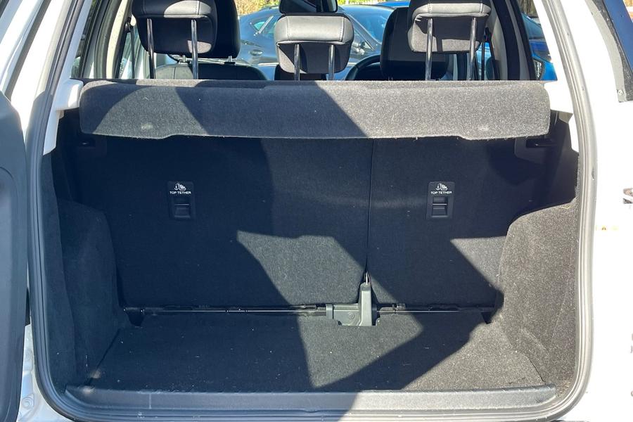 Ford EcoSport Photo autoimg-e4000019f05076708ff29f008f1816873de171d7.jpg