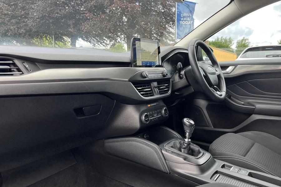 Ford Focus Photo autoimg-e404d07aff40ccc0374768da8cd34726a1b47f6f.jpg