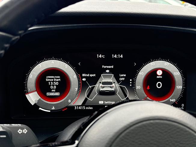 NISSAN Qashqai Photo 15