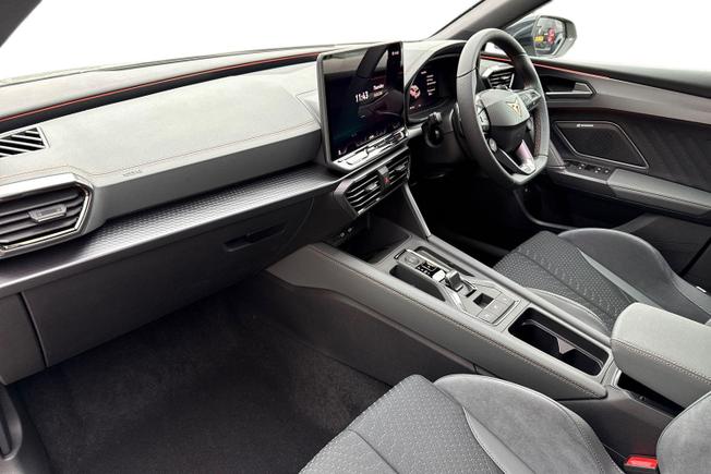 CUPRA Leon Photo 2