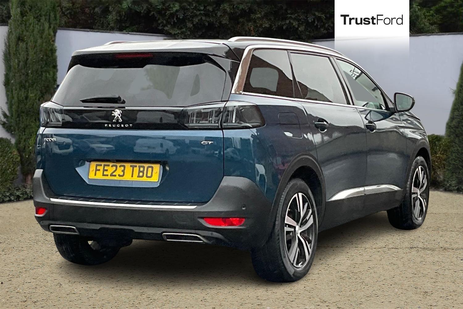 Peugeot 5008 Photo 3