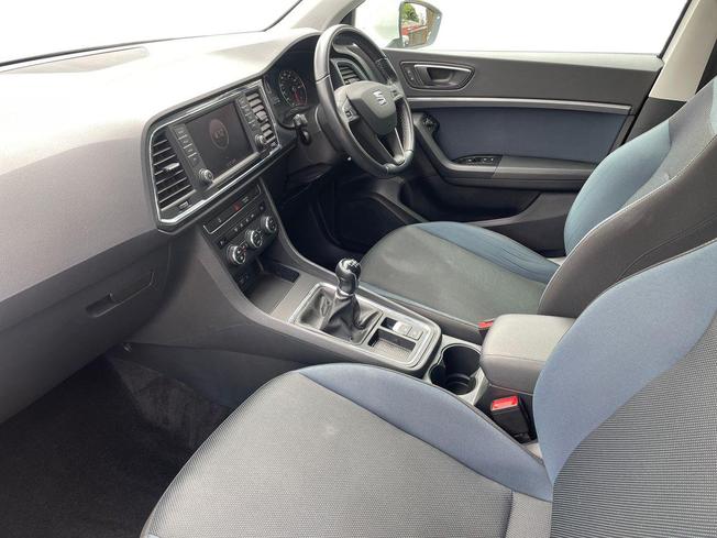 SEAT ATECA Photo 2