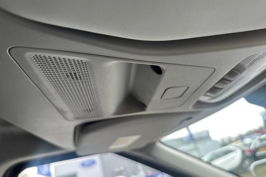 Used FORD TRANSIT COURIER HS24XGT 23