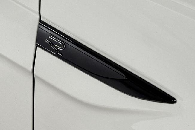 VOLKSWAGEN Polo Photo 29
