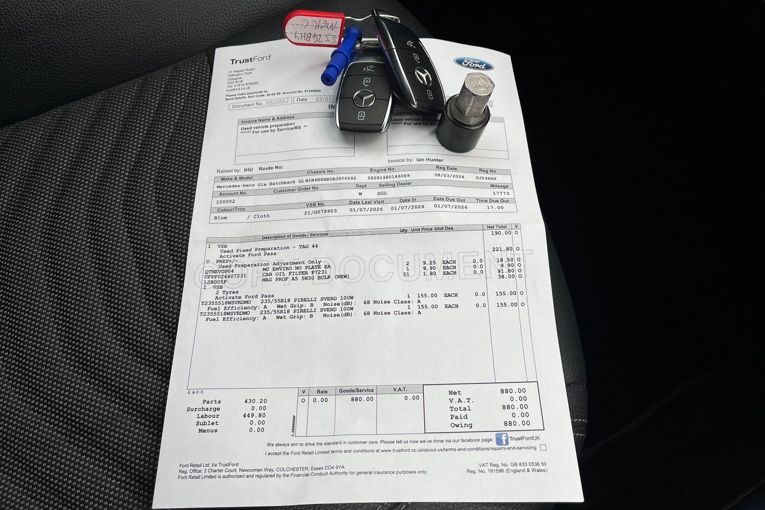 Mercedes-Benz GLA Photo 21