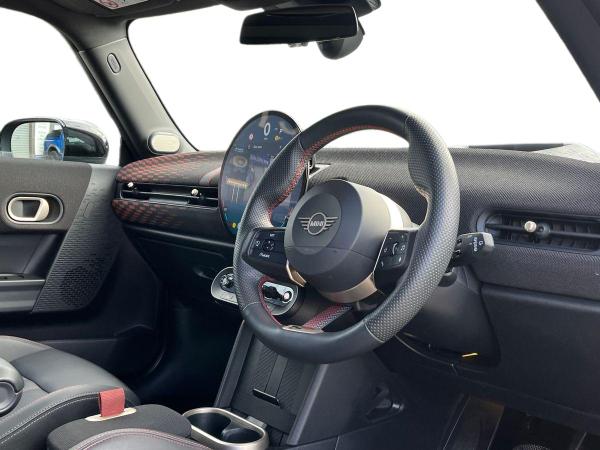 MINI Cooper Photo autoimg-e422d2e6507c6990ae92490f19b8f6d311a7a6c3.jpg