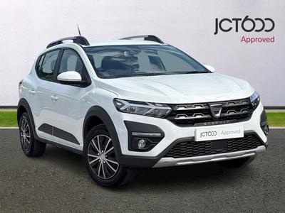 2022 DACIA Sandero Stepway 1.0 TCe Comfort Hatchback 5dr Petrol Manual Euro 6 (s/s) (90 ps) at JCT600