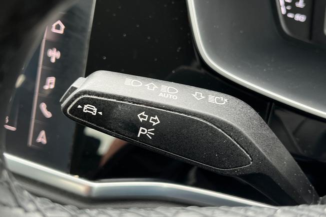AUDI Q3 Photo 51