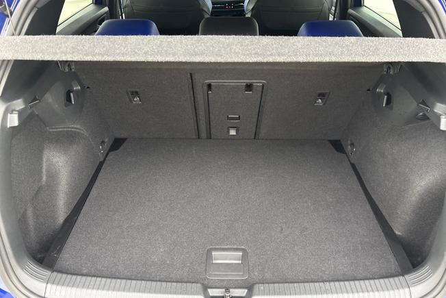 VOLKSWAGEN Golf Photo 12