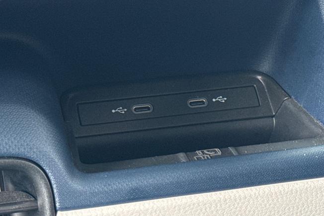 VOLKSWAGEN Id. Buzz Photo 31