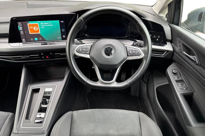 VOLKSWAGEN Golf Photo 11