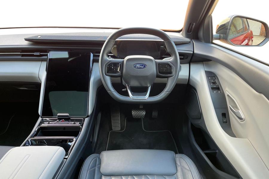 Ford Explorer Photo autoimg-e43083f33bc8705ae6f960757623ccce26b672ab.jpg