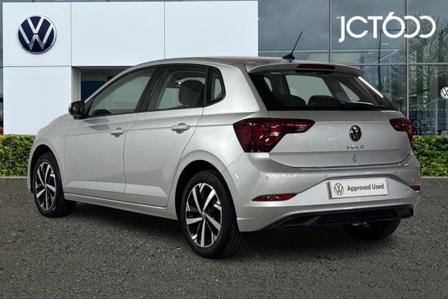 VOLKSWAGEN Polo Photo 3