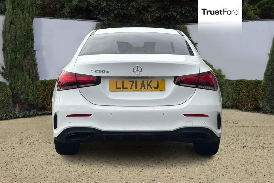 Mercedes-Benz A CLASS Photo autoimg-e4345b349d9d383248b93da89756d618316c3998.jpg