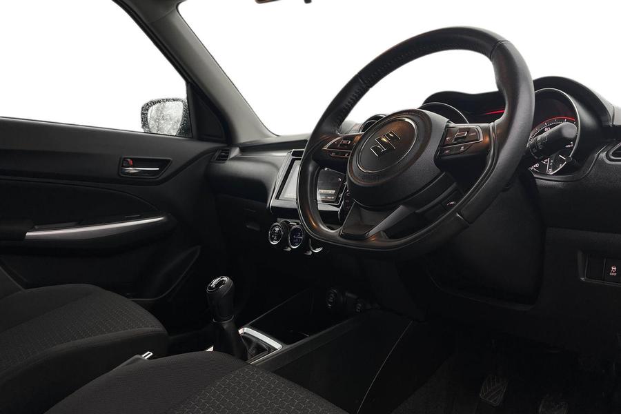 Suzuki SWIFT Photo autoimg-e4359a91b82c4d24ee61d77f5a194ce514d2f7ef.jpg