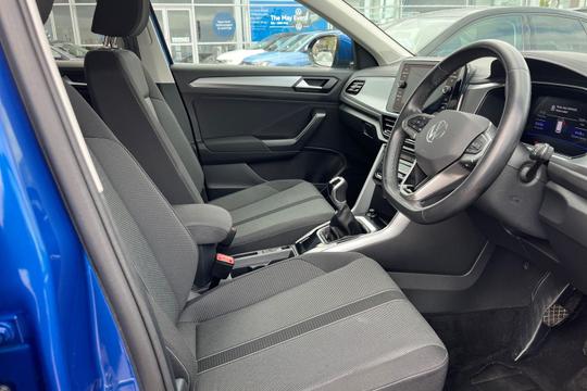 Volkswagen T-roc Photo autoimg-e4373a26a8461a87cc29fb4a9a1297db97734c69.jpg