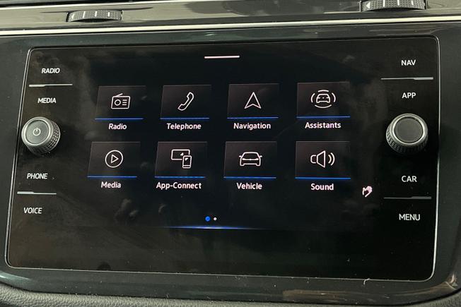 VOLKSWAGEN Tiguan Photo 22