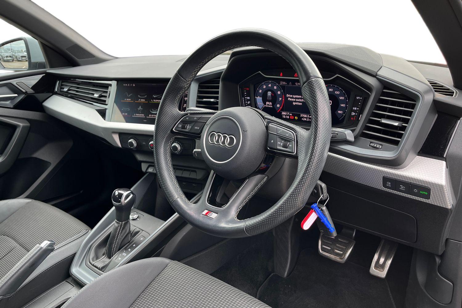 Audi A1 Photo 8