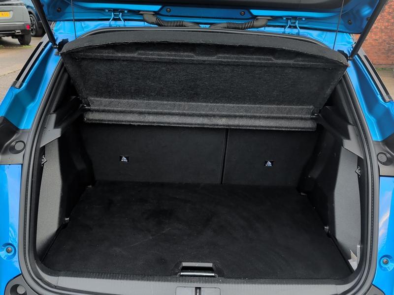 Used Peugeot E-2008 RY73ASO 18