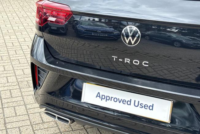 VOLKSWAGEN T-Roc Photo 21