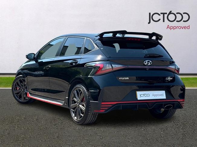 HYUNDAI i20 Photo 3