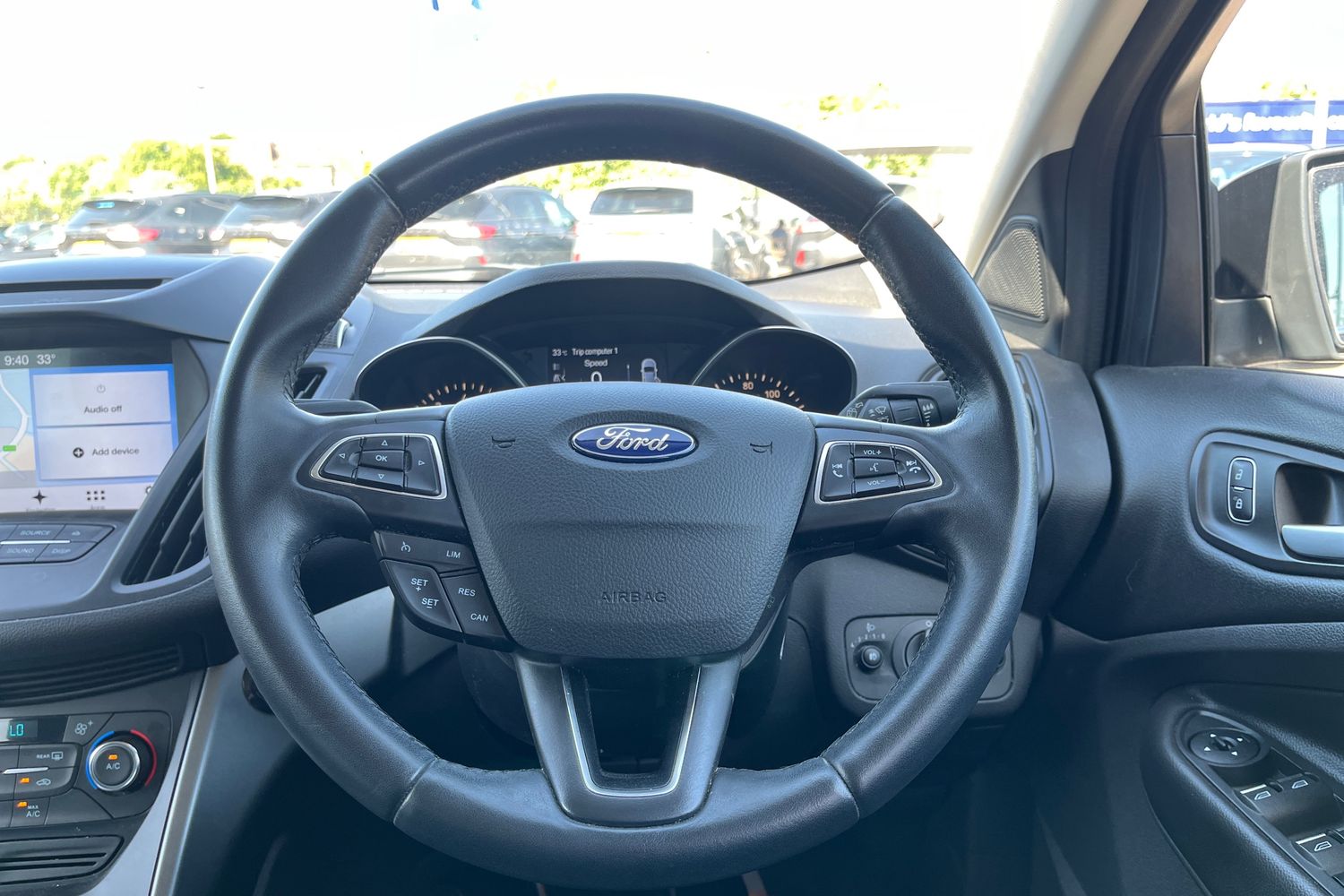 Ford KUGA Photo 11