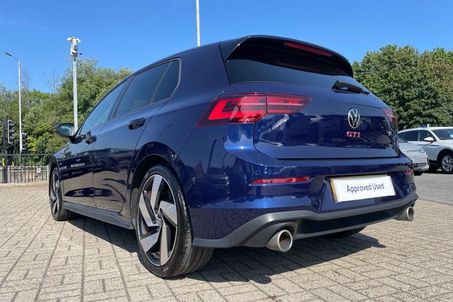 VOLKSWAGEN Golf Photo 48