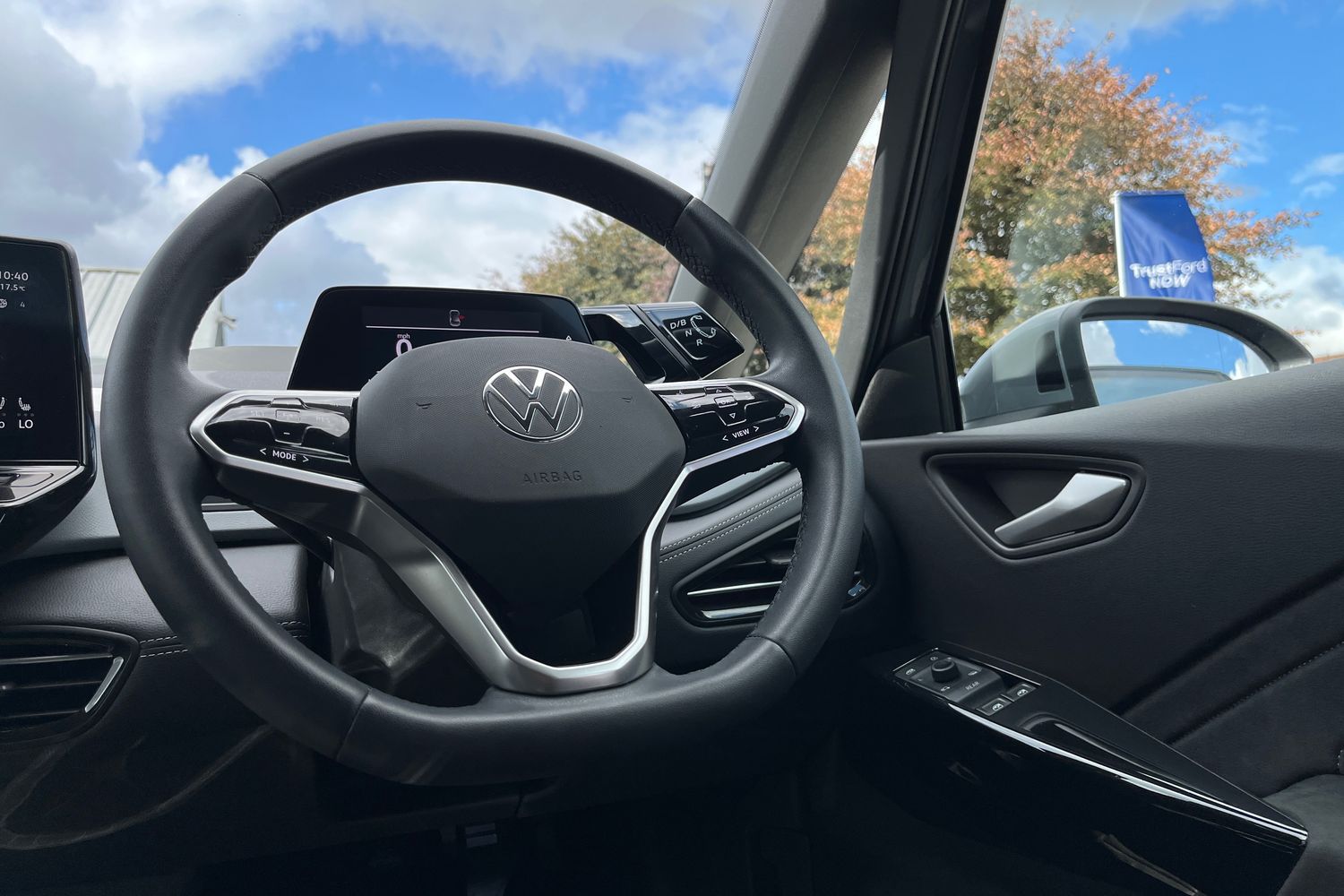 Volkswagen ID.3 Photo 11