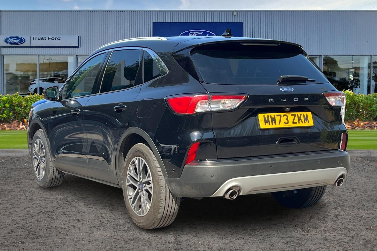 Ford Kuga Photo 1