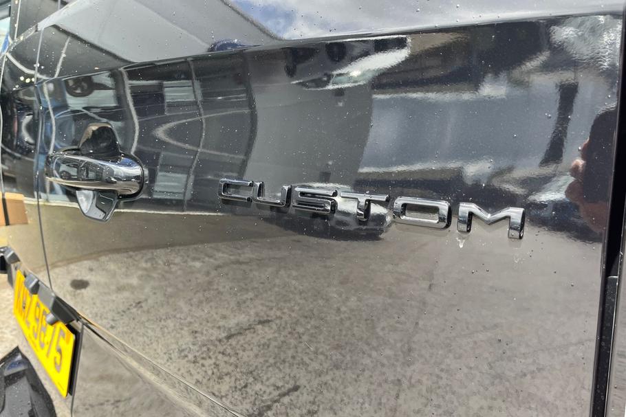 Used Ford TRANSIT CUSTOM KMZ9875 20
