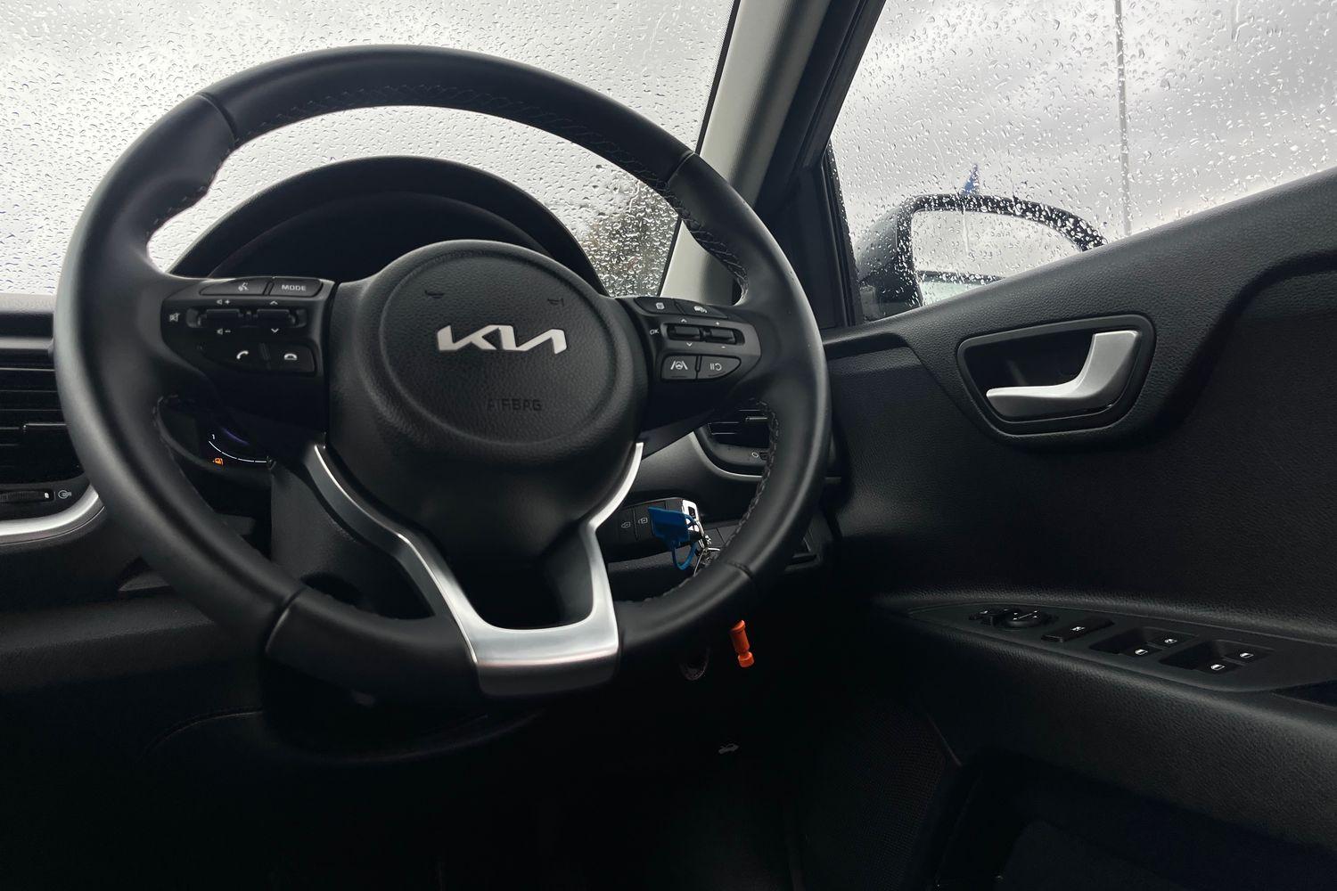 Kia STONIC Photo 11