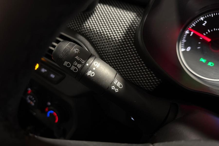 Dacia Sandero Photo autoimg-e45376d39b9a57aa32941f30b8b0f262b9a32de9.jpg