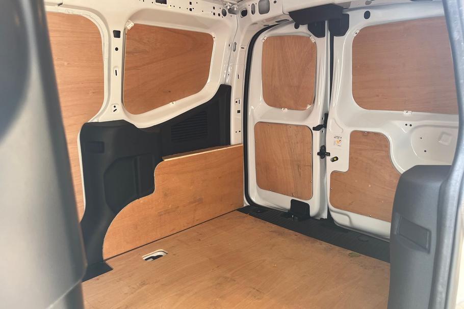 Used Ford TRANSIT COURIER DT74KYY 4