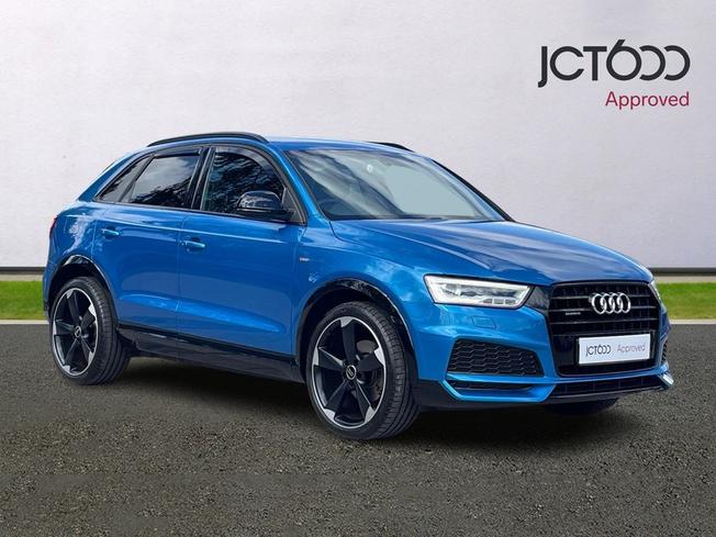AUDI Q3 Photo 1