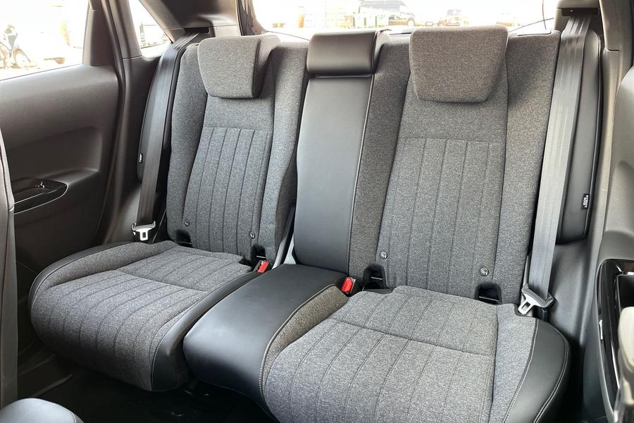 Honda Jazz Photo autoimg-e461535de588fe0286aa5accbfb91831f5d29e5c.jpg