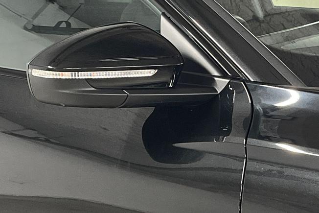 AUDI Q6 E-Tron Photo 20