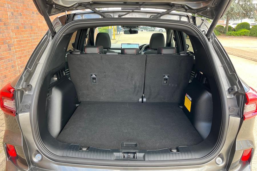 Ford Kuga Photo autoimg-e4659a0d0b9b557a50fa8438a9dd5e0e975dce8d.jpg