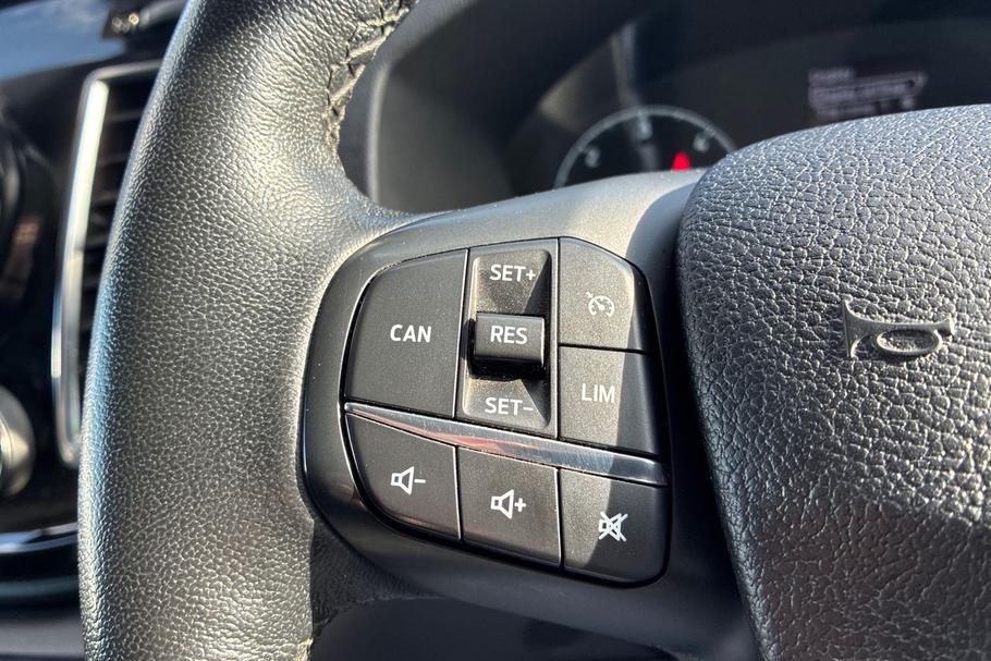 Used FORD TRANSIT CUSTOM A20DCU 24