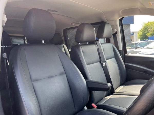 Mercedes-Benz Vito Photo autoimg-e466f51aed8341e9adb004c7b28fd94139d225e3.jpg