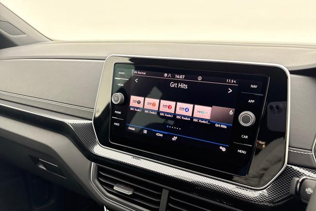 Volkswagen  T-Cross  Photo 13