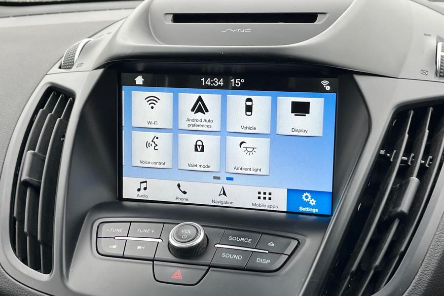 Ford KUGA Photo autoimg-e4692e30d5c7bf886d655ad96482fe8551e2c7e8.jpg