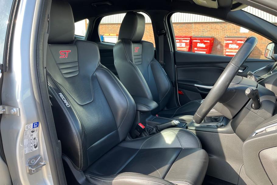 Used Ford FOCUS 17