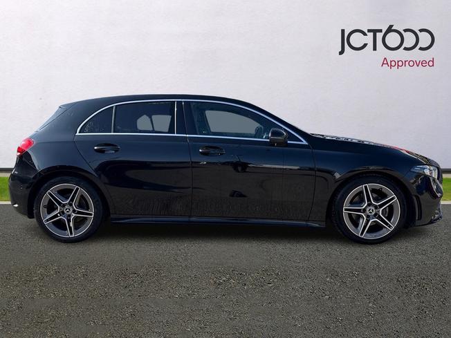 Mercedes-Benz A Class Photo 4