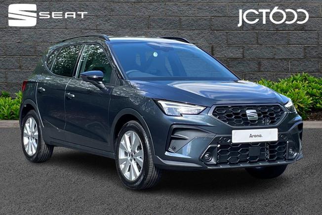 SEAT Arona Photo 1